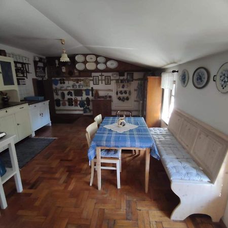 Cafe Nostalgie Ctyrluzkovy Apartman Krásná Lípa 外观 照片